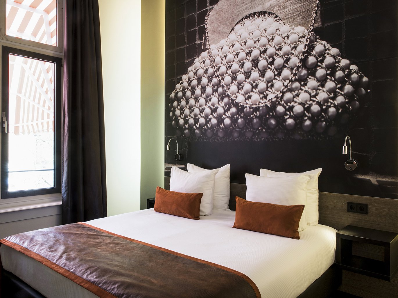 EH - THE MANOR HOTEL AMSTERDAM - SUPERIOR DOUBLE - 1_WEB.jpg