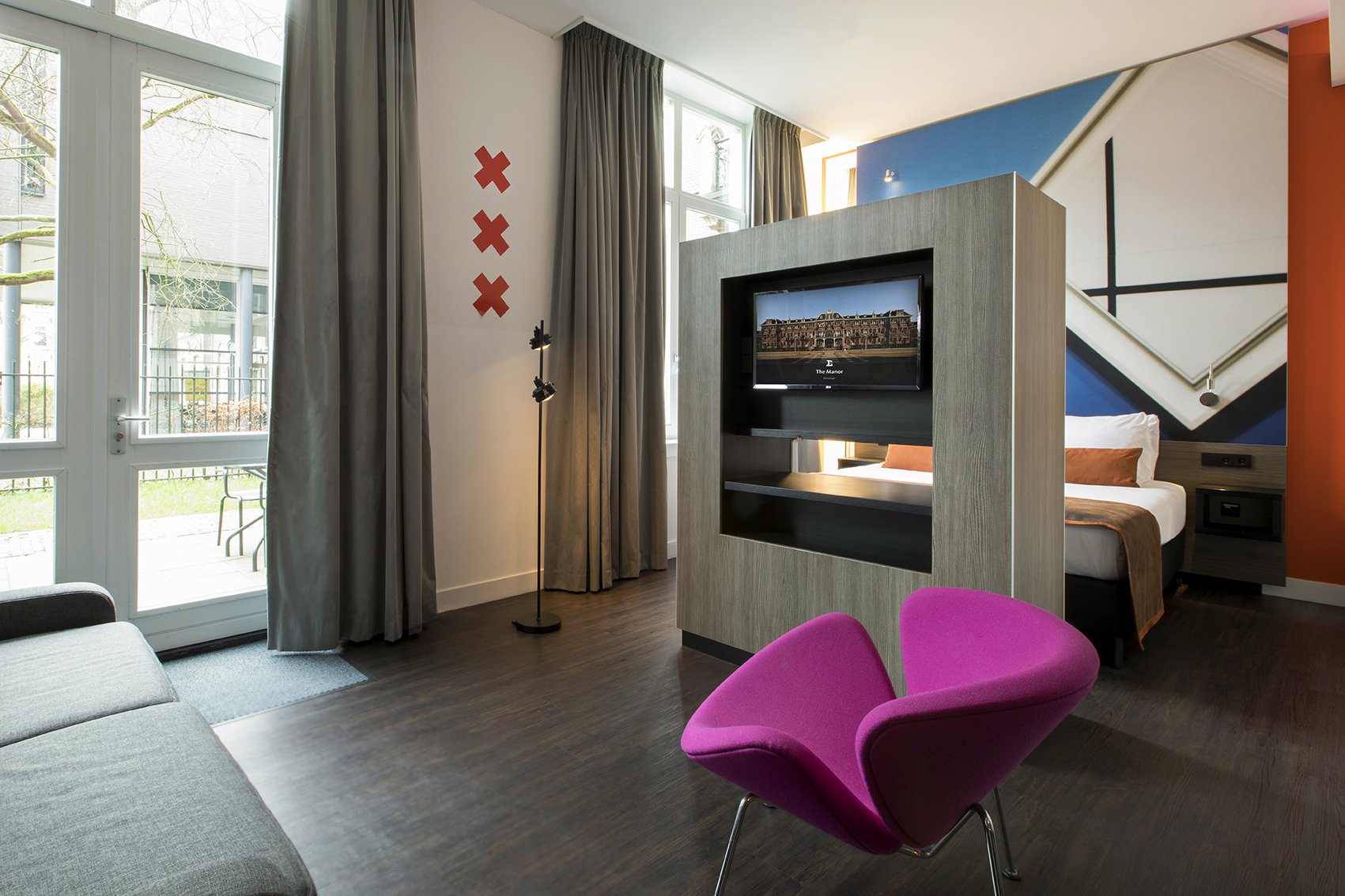 EH - THE MANOR HOTEL AMSTERDAM - JUNIOR SUITE - 3_WEB.jpg