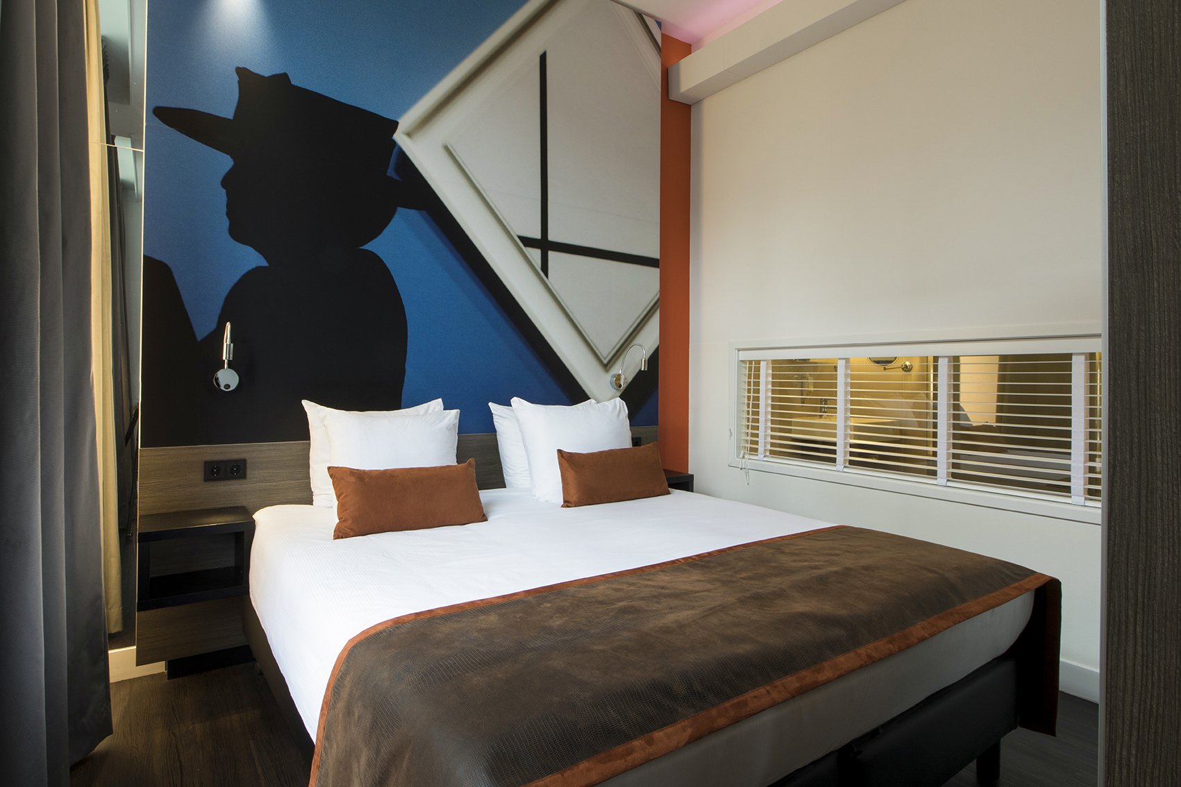 EH - THE MANOR HOTEL AMSTERDAM - JUNIOR SUITE - 2_WEB.jpg