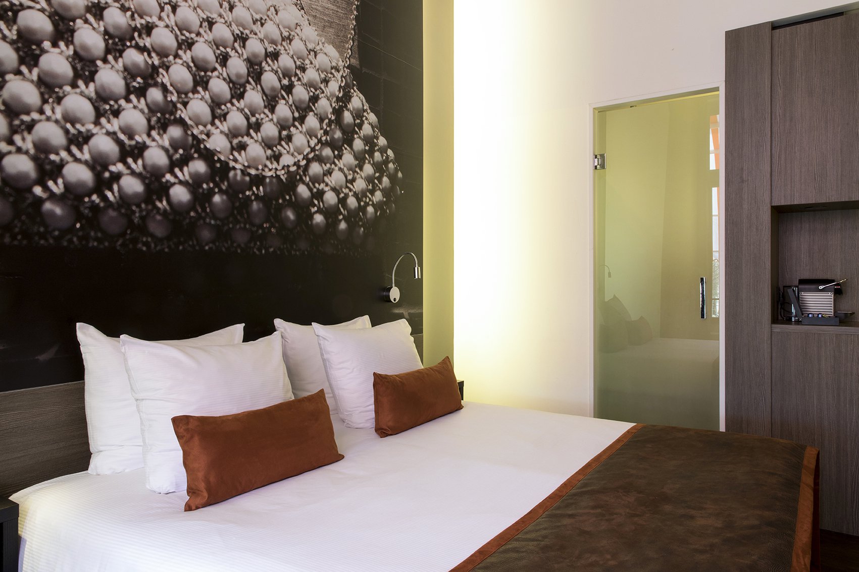 EH - THE MANOR HOTEL AMSTERDAM - SUPERIOR DOUBLE - 3_WEB.jpg