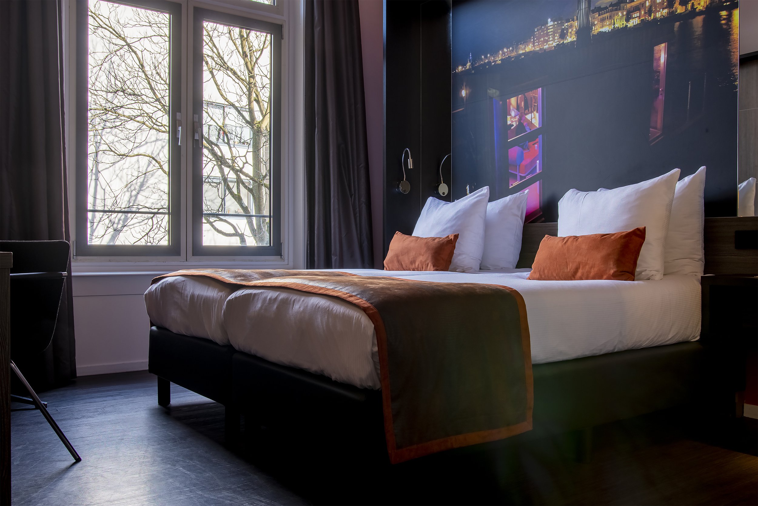 THE MANOR HOTEL AMSTERDAM_DELUXE_TWIN_004_LR.jpg