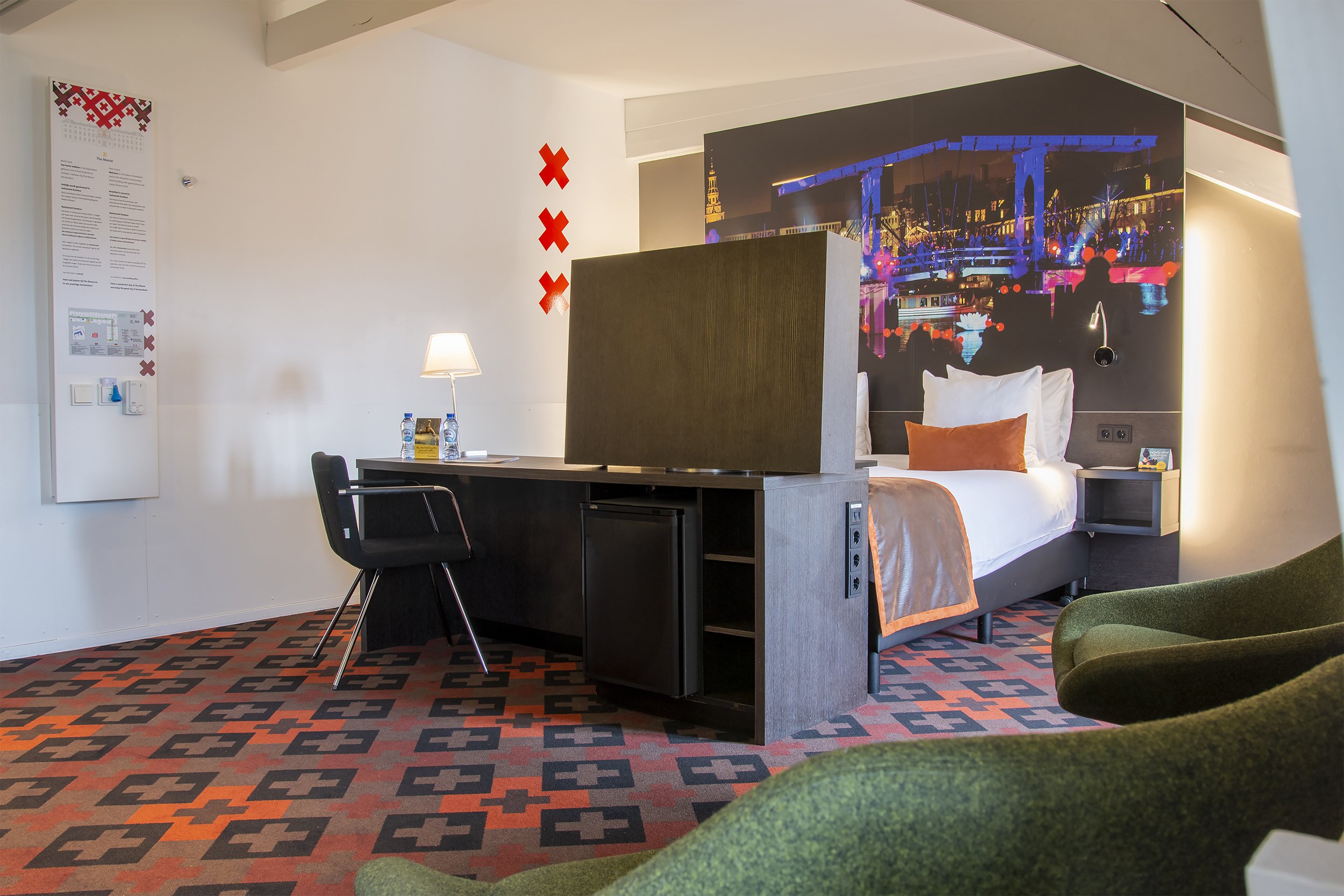THE MANOR HOTEL AMSTERDAM_JUNIOR_SUITE_009_LR.jpg