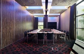 Berns + Van Gendt meeting room - The Manor Amsterdam